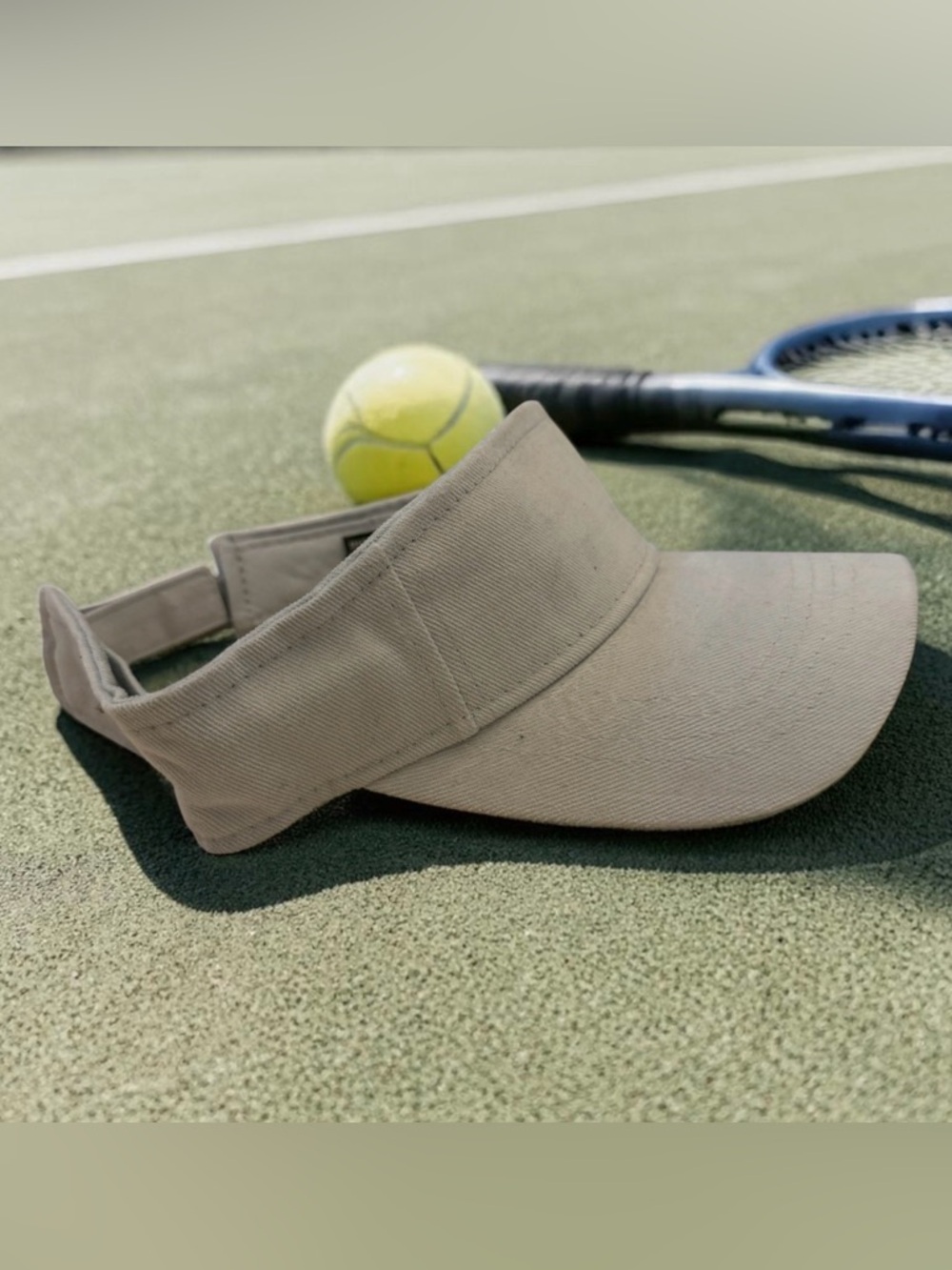 New without Tags Men’s or Women’s Classic Grey Tennis Golf Running Visor